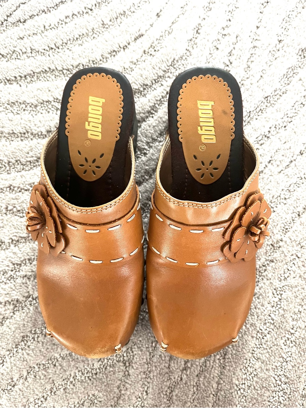 Stylish bongo Tan Slip-On Clogs with Floral Accent